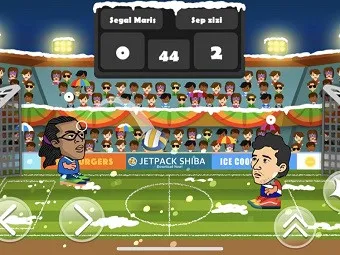 PLay HeadFooty now!